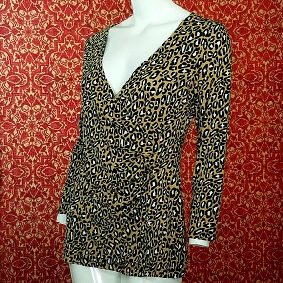 New BANANA REPUBLIC knit faux wrap blouse M 💥🕚 - Picture 1 of 8